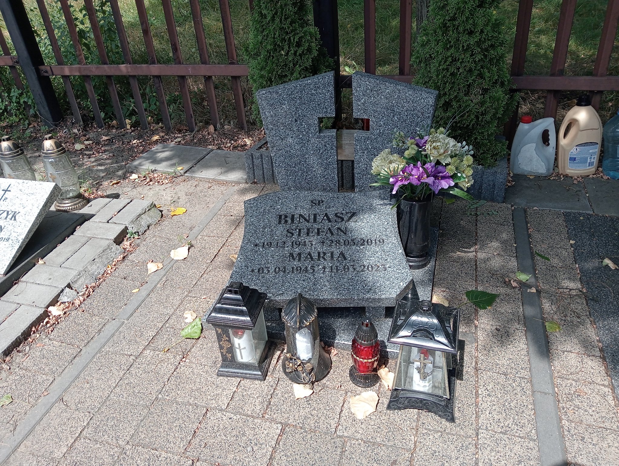 Grób Stefan Biniasz