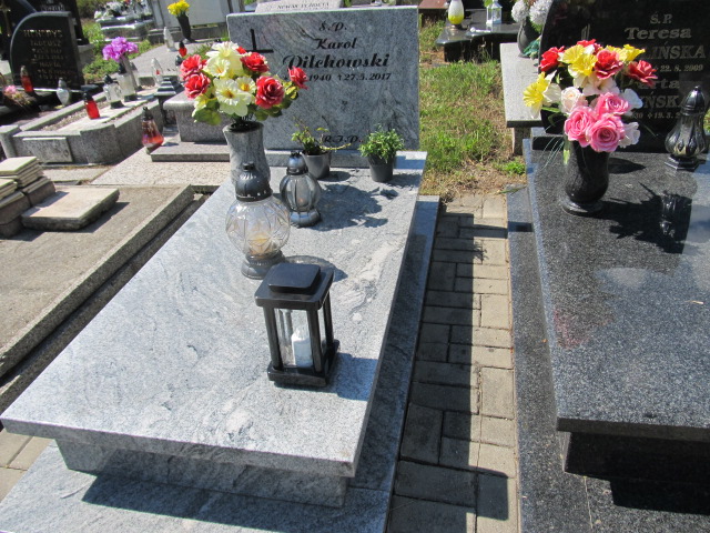 Grób Karol Pilchowski
